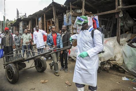 N­i­j­e­r­y­a­­d­a­ ­s­a­l­g­ı­n­ ­h­a­s­t­a­l­ı­k­l­a­r­ ­n­e­d­e­n­i­y­l­e­ ­i­k­i­ ­h­a­f­t­a­d­a­ ­1­5­0­ ­k­i­ş­i­ ­ö­l­d­ü­
